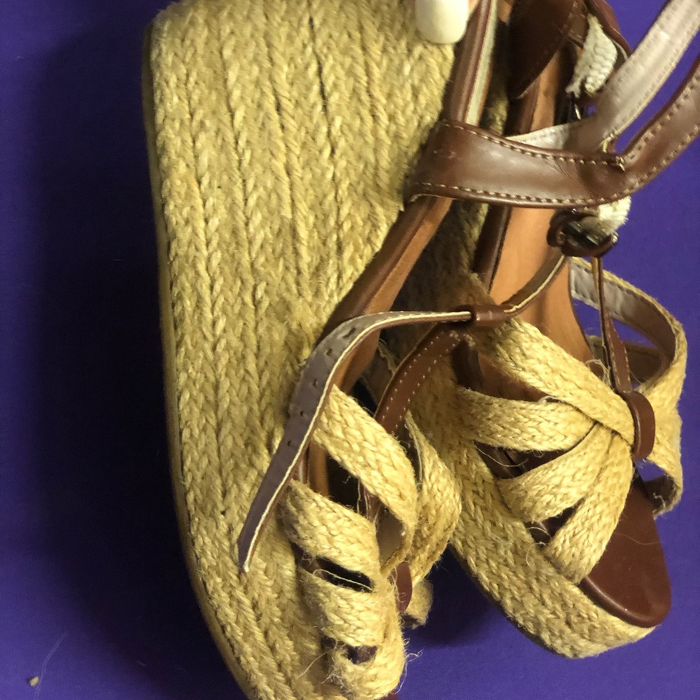 Wedges - Picture 2 of 6